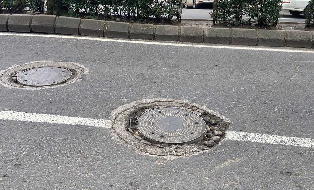 Bulvardaki Refüjler Düzenleme Bekliyor