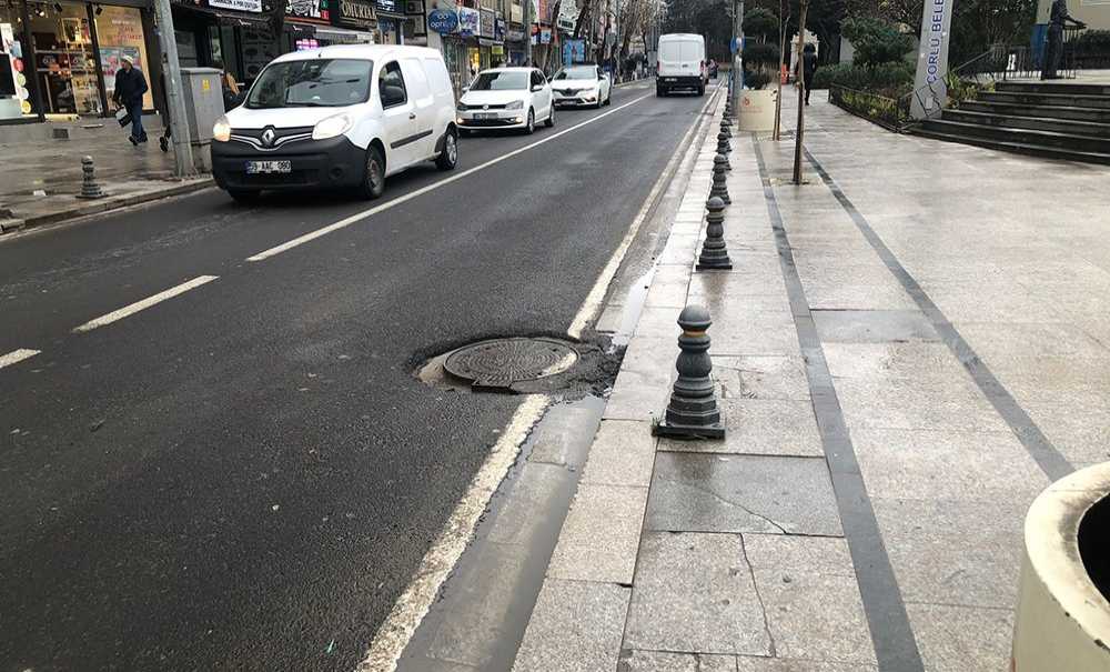 Büyükşehir Belediyesi Ana Caddeye İlgisiz!