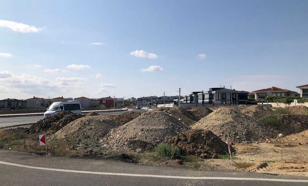 Büyükşehir Yol Çalışmalarını Sürdürüyor