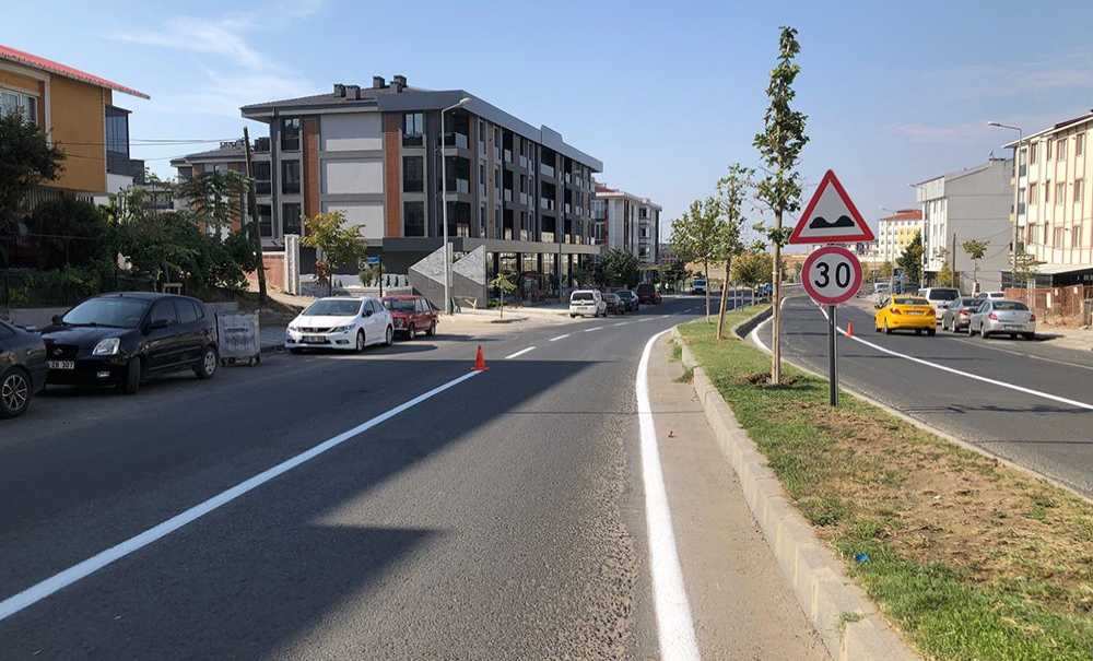 Büyükşehi̇r Yol Çi̇zgi̇leri̇ni̇ Yeni̇li̇yor