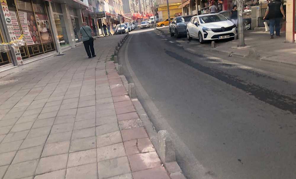 Caddenin Temizliği Dikkat Çekti