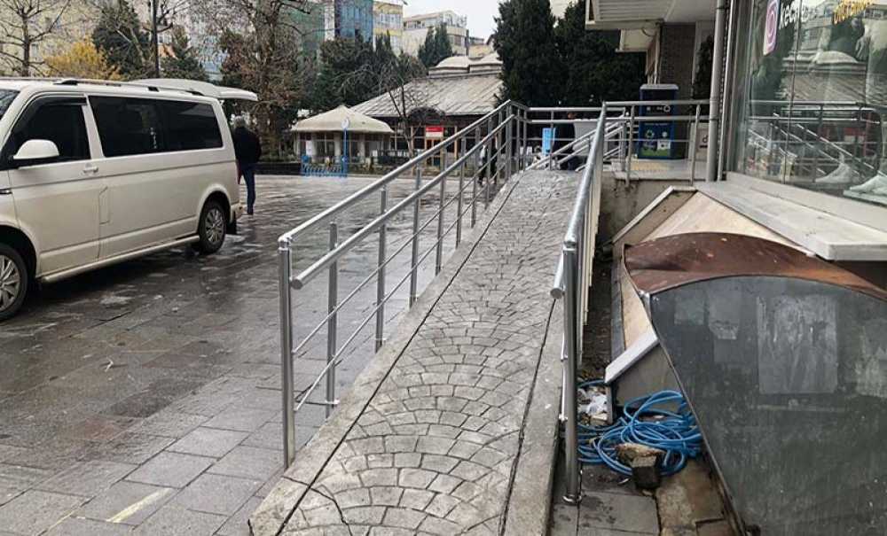 Çalınan Korkuluklar, Yeniden Yapıldı