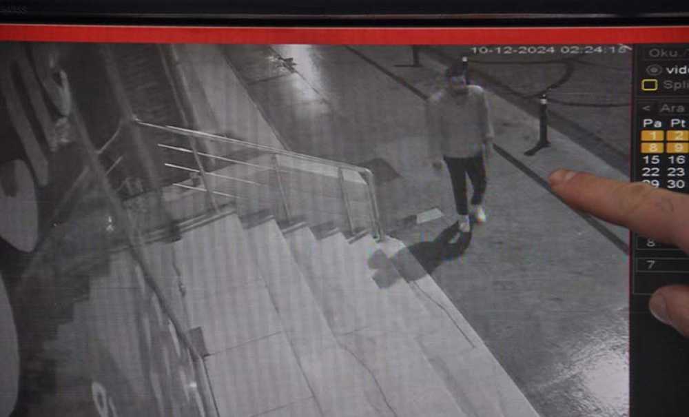 Çalınan Korkuluklar, Yeniden Yapıldı