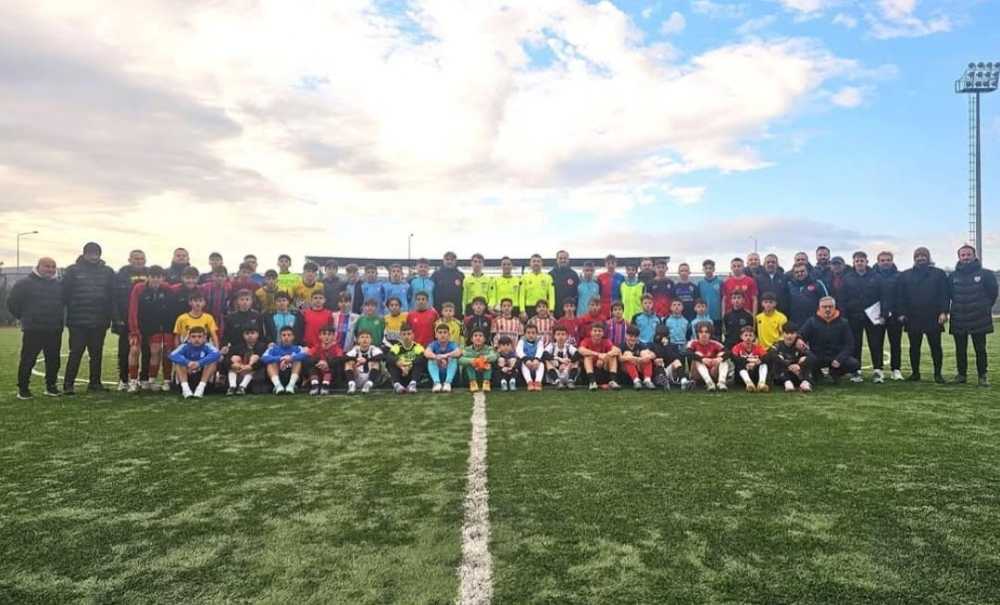 Çbfk U14 Takımından 5 Futbolcu Trakya Karma İçin Seçildi