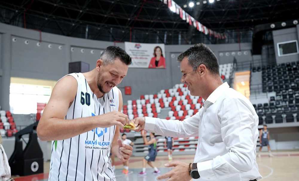 Çbsk Basketbol Takımı Lige Hazır