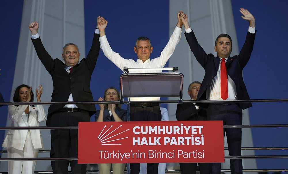 Cem Avşar, Chp Katıldı