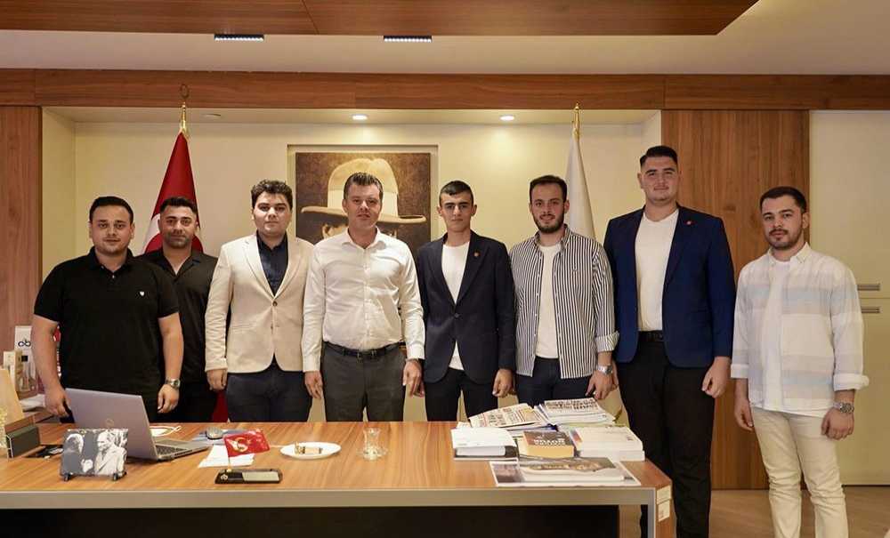 Chp Gençlik Kollarından Başkan Sarıkurt'a Ziyaret