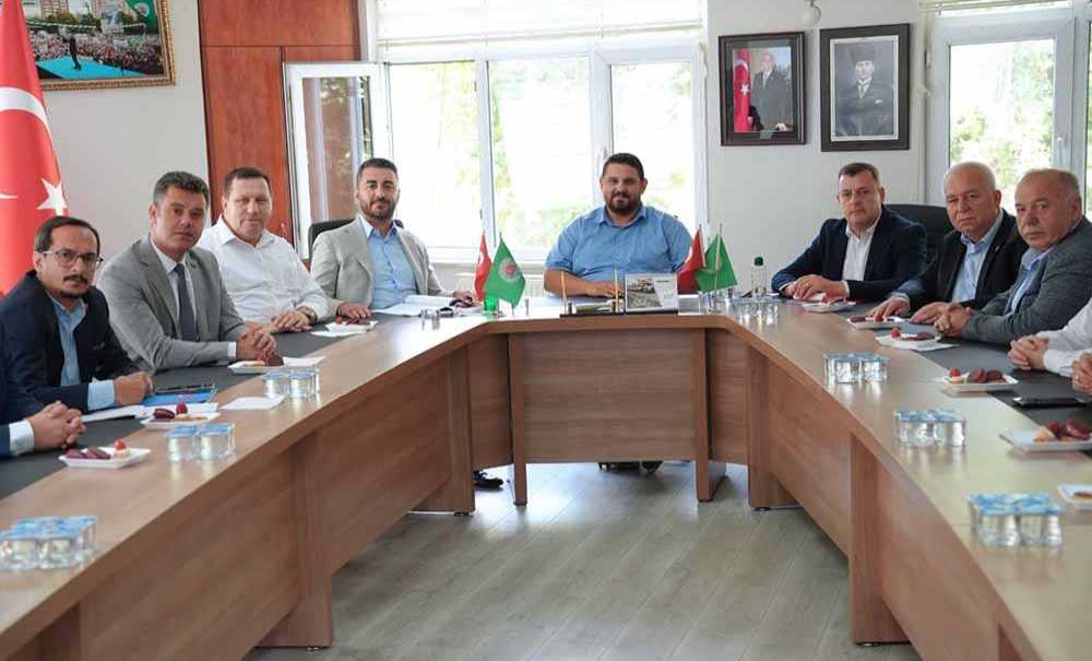 Chp Heyeti Ziyaretlerde Bulundu