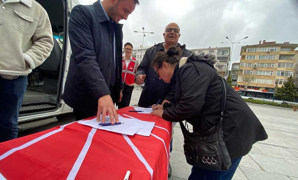 Chp İmza Masalarını Her Gün Açacak