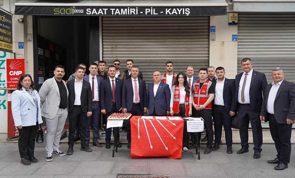 Chp İmza Masalarını Her Gün Açacak