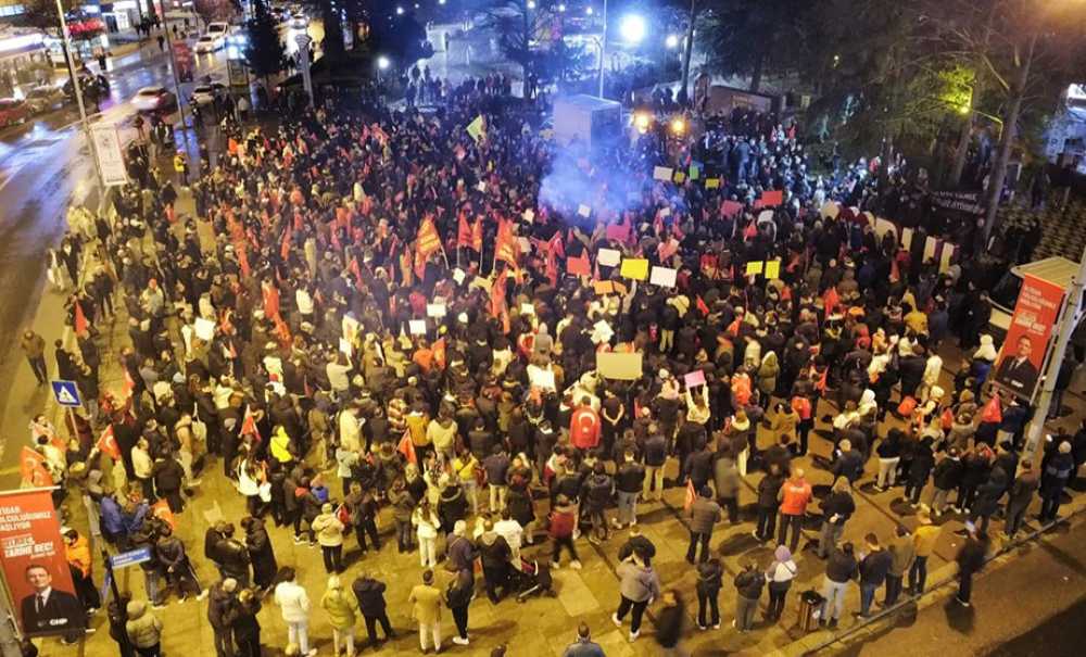 Chp Yine Atatürk Meydanı'nda