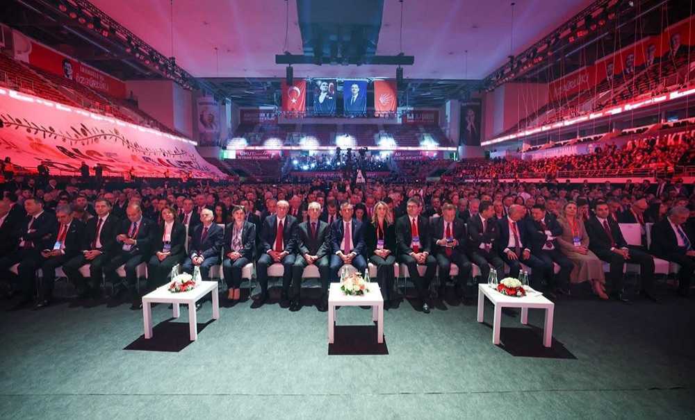 Chp'de Kurultay Heyecanı Yaşanıyor