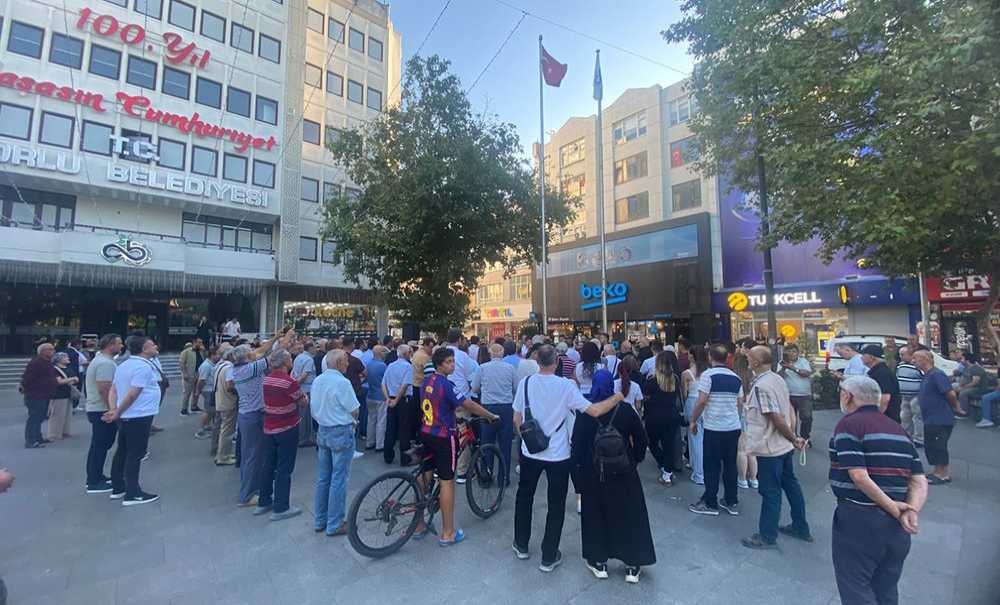 Chp'de Toplu İstifa