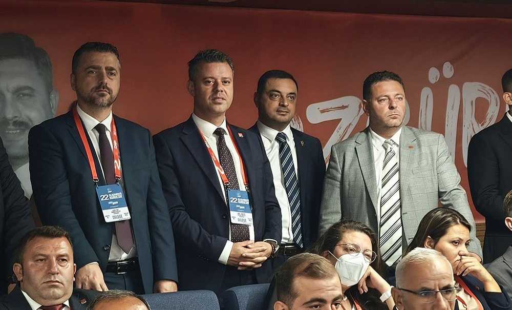 Chp'de Yönetim Son Gece Netleşecek!