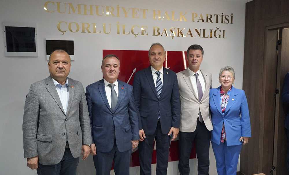 “Chp'yi Kimse Teslim Alamaz”