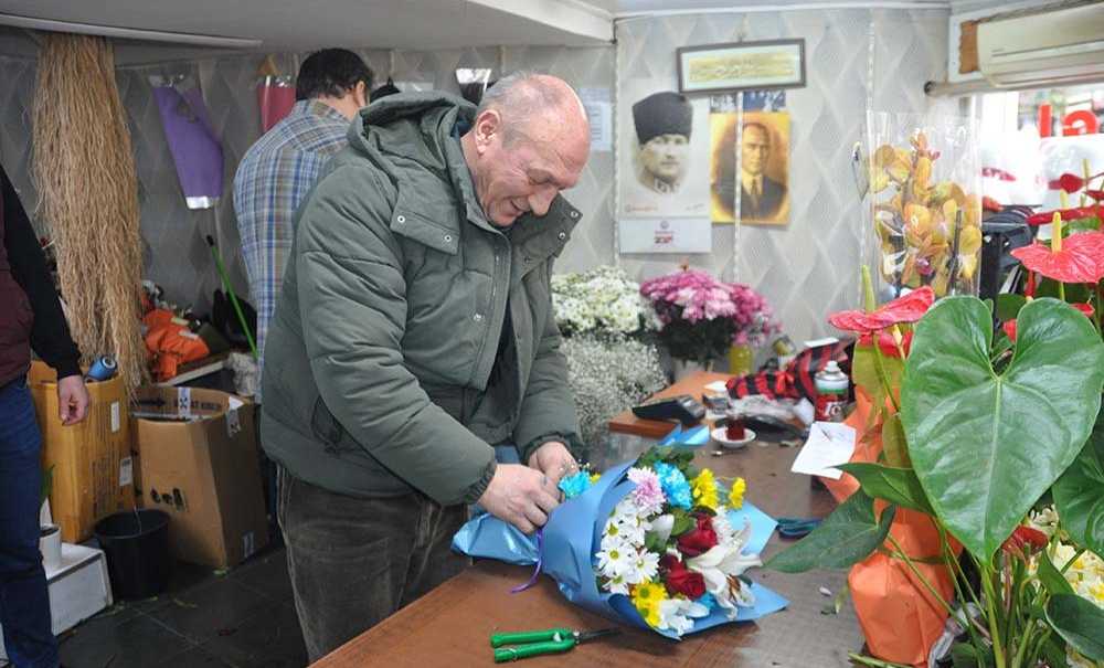Çiçekçilerde 14 Şubat Yoğunluğu