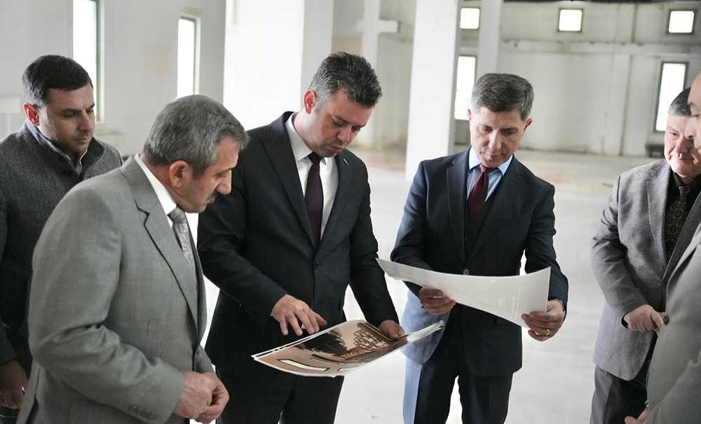 Çorlu Belediyesi Kütüphane Yapıyor