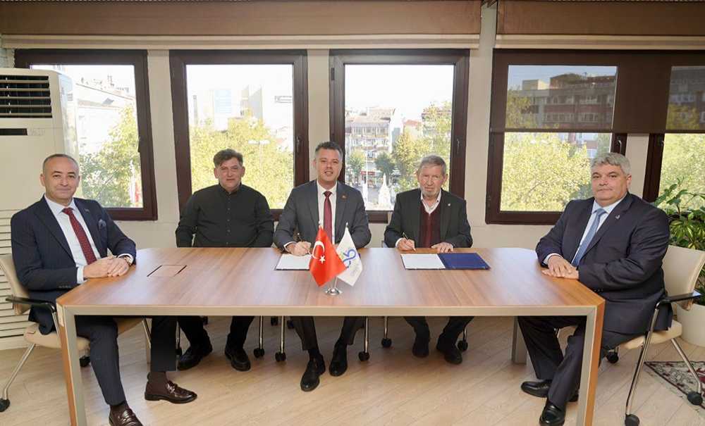 Çorlu Belediyesi Ve Lale Gıda'dan İş Birliği Protokolü