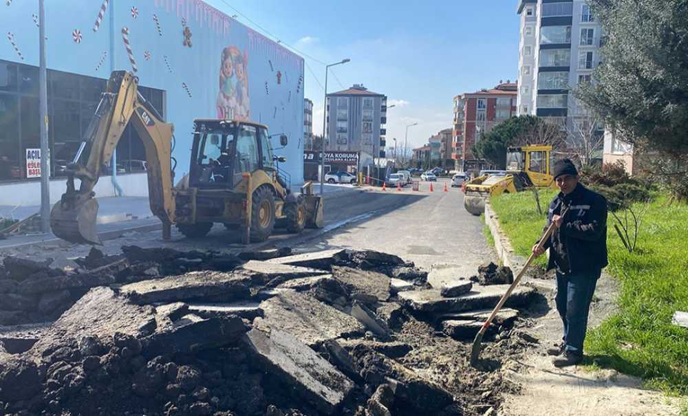 Çorlu Belediyesi'nden Hummalı Yol Çalışması