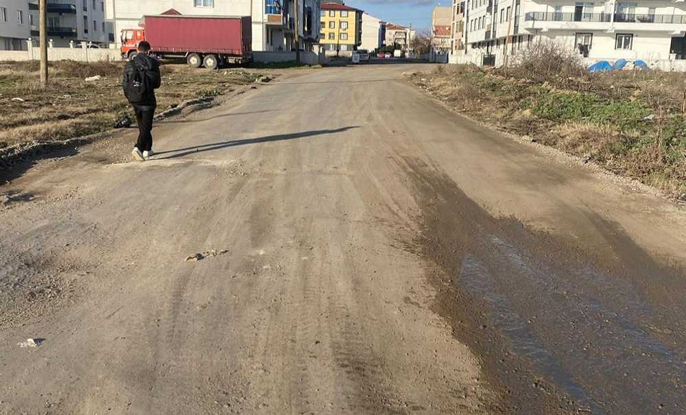 Çorlu Halkı, Bu Yolları Hak Etmiyor!