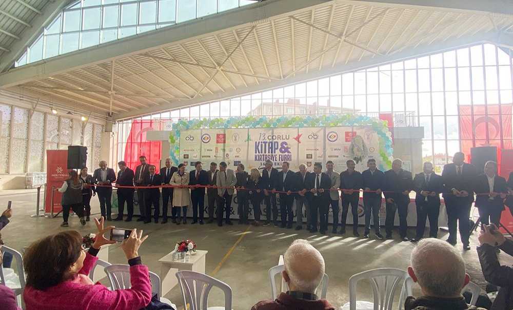 Çorlu Kitap Fuarı Açıldı