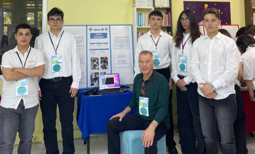 Çorlu Lisesi'nde Tübi̇tak Bilim Fuarı Düzenledi