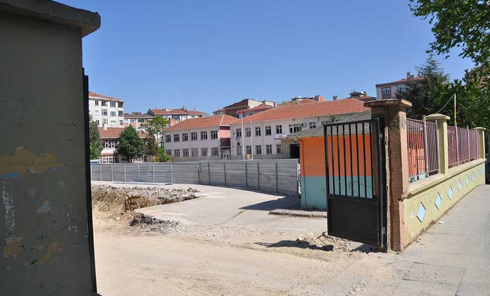 Çorlu Ortaokulu'nun Da Temeli Kazılıyor