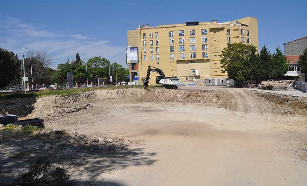 Çorlu Ortaokulu'nun Da Temeli Kazılıyor