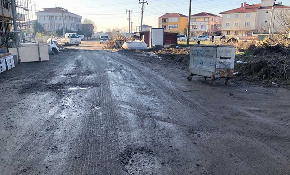 Çorlu Sokakları Çamura Çukura Teslim