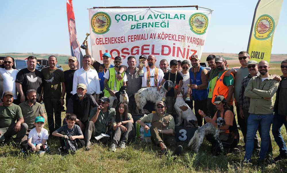 Çorlu'da 14. Geleneksel Fermalı Av Köpekleri Yarışması