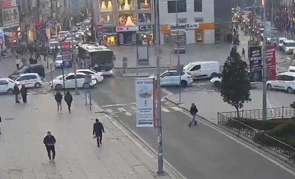 “Çorlu'da Büyükşehirin Yatırımlarını Göremiyoruz”