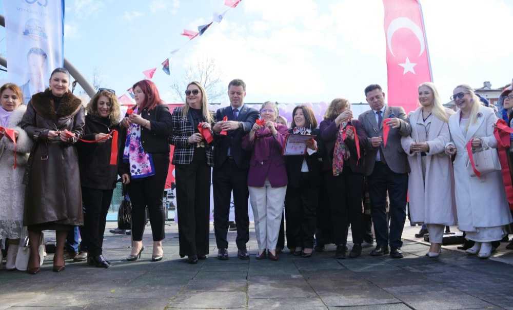 Çorlu'da Manolya Kadın Eğitim Merkezi Açıldı