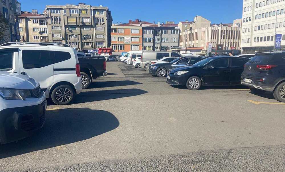 Çorlu'da Otoparklar Yetersiz Kalıyor