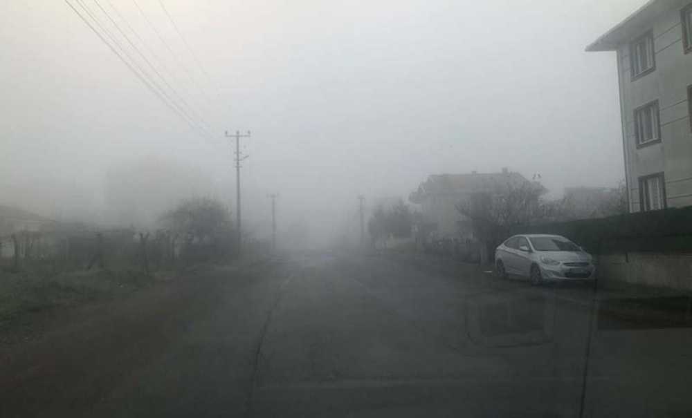 Çorlu'da Sis Etkili Oldu