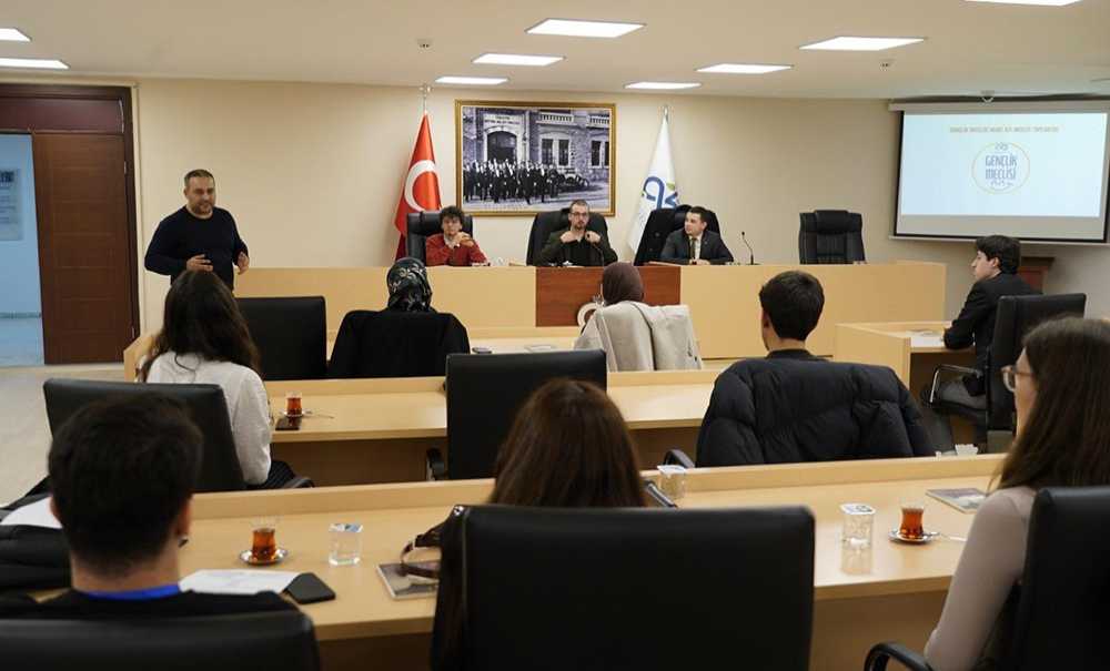 Çorlu'nun Geleceğinde Gençlerin İmzası Olacak