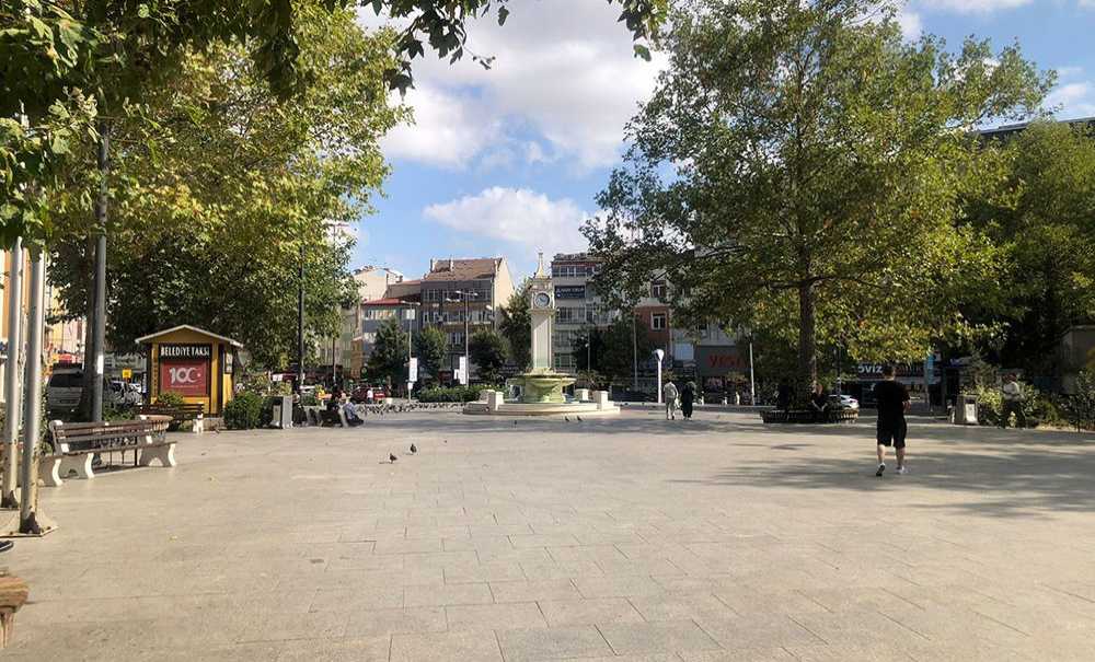 Cumhuriyet Meydanı'nda Hareketlilik Azaldı
