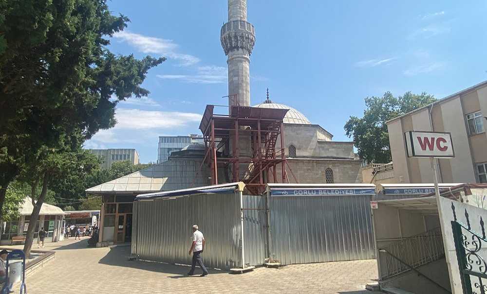 Daha Kaç Yil Böyle Bekleyecek!