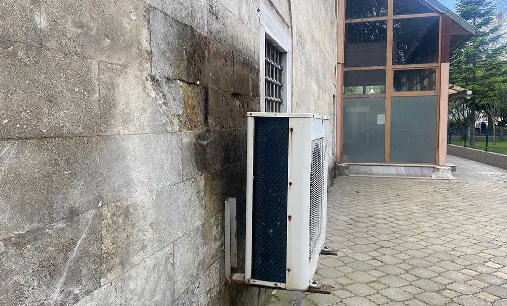 Daha Kaç Yil Böyle Bekleyecek!