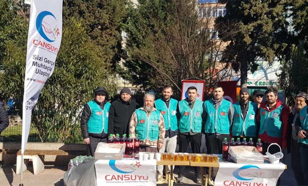 Depremin Yıl Dönümünde Cansuyu Derneği'nden Anma Programı