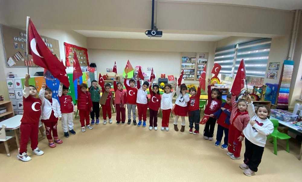 Ders Zili ‘Bayrak Sevgisi' İle Çaldı