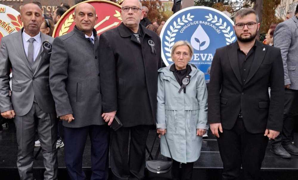 Deva Partisi'nde İstifa Depremi