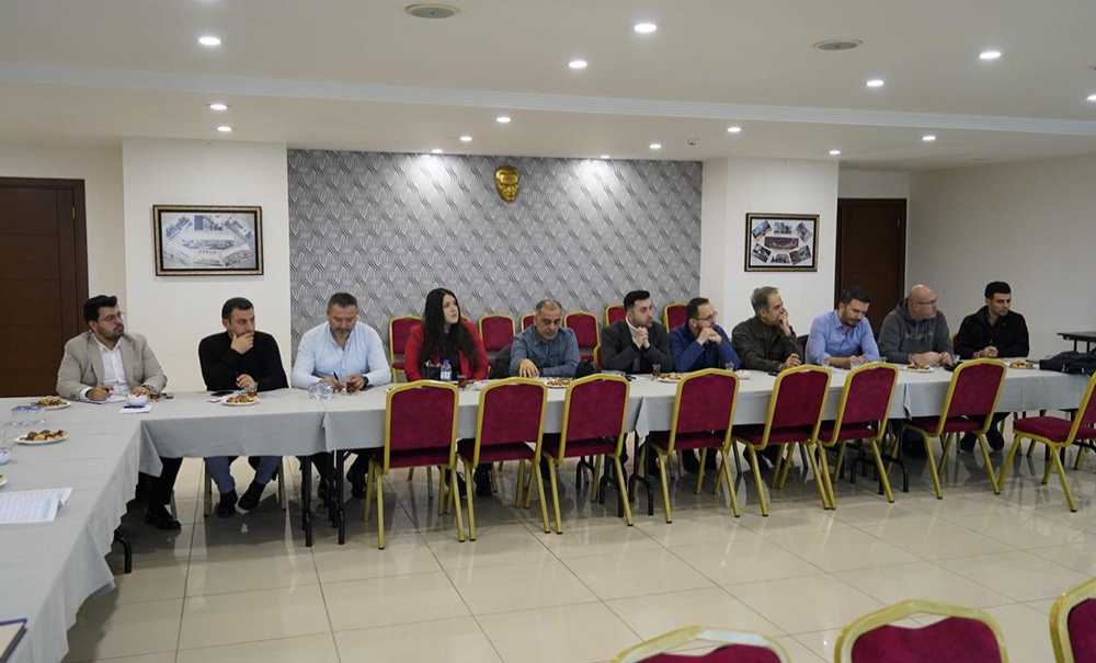 Dijital İmar Süreci Mimarlar Ve Mühendislerle Değerlendirildi