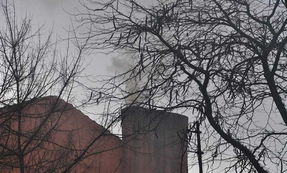 Doğalgazı Olmayan Okuldan Kömür Kokusu Yükseliyor