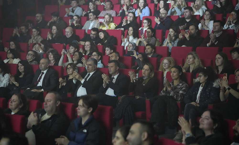 Dünya Böbrek Gününde Farkindalik Çalişmasi