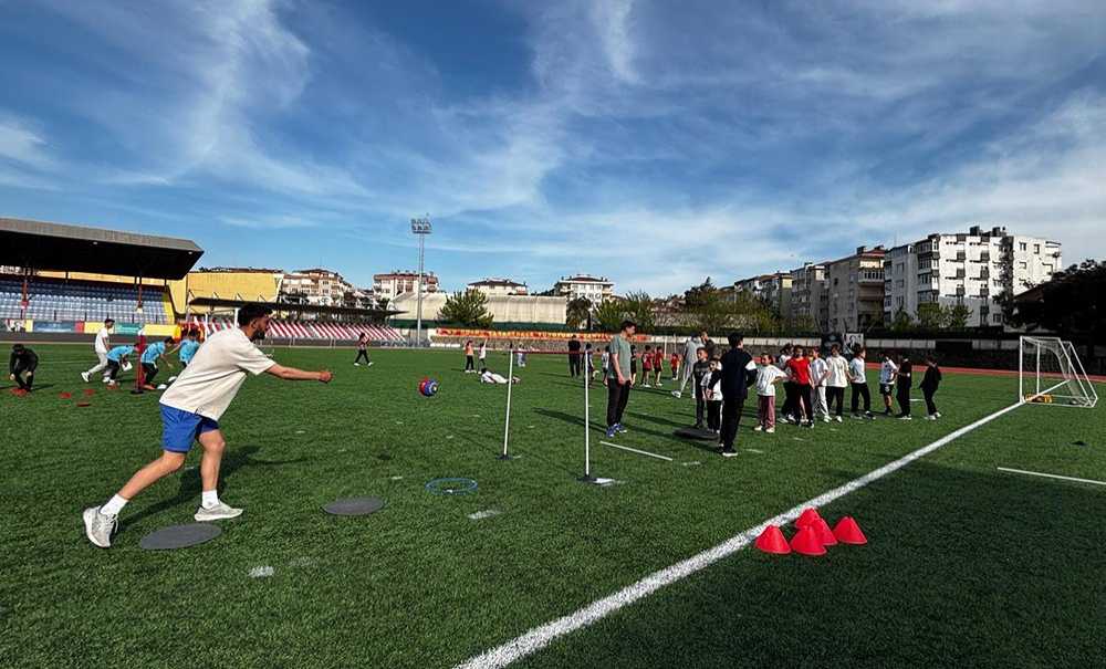 Dünya Çocuk Atletizm Günü'ne Özel Etkinlik