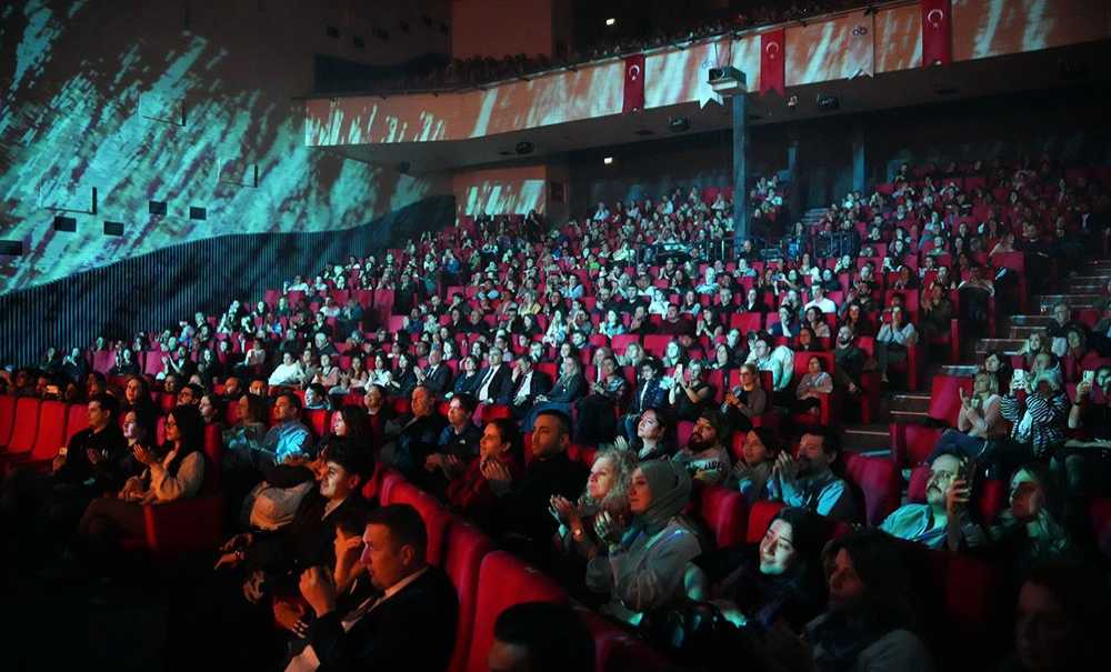 Dünyaca Ünlü Piyanist Çorlu'da Sahne Aldı