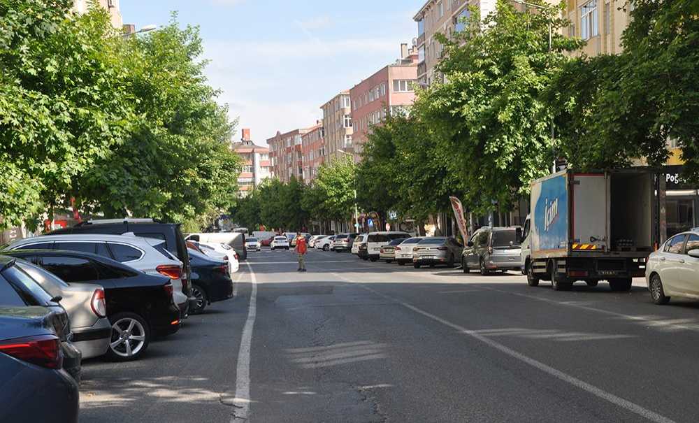 Duraklar Dolu Otobüsler Giremiyor