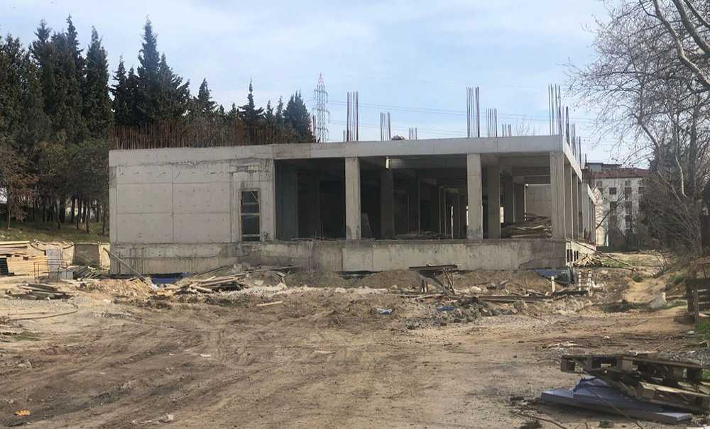 Duran Okul İnşaatının Yeniden Başlaması Bekleniyor