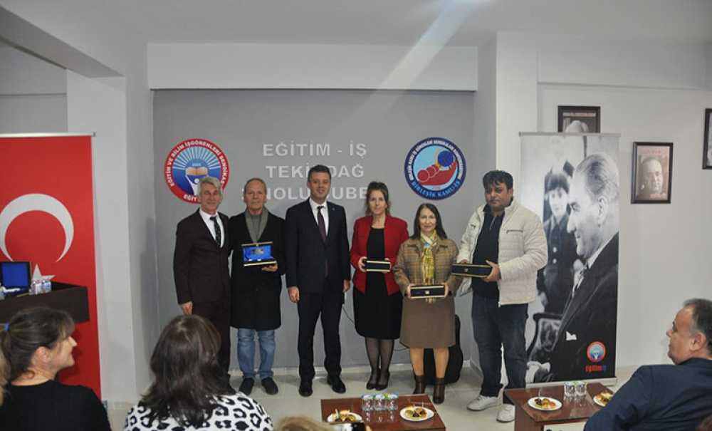 Eğitim İş Öğretmenler Gününde Etkinlik Düzenledi