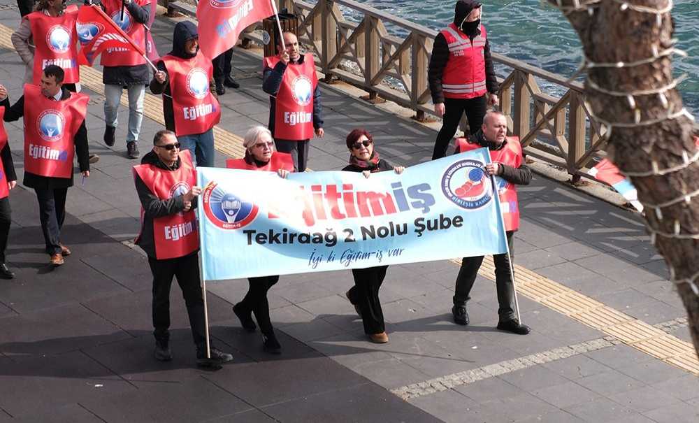 Eğitim İş'ten Emek Ve Cumhuriyet Yürüyüşü